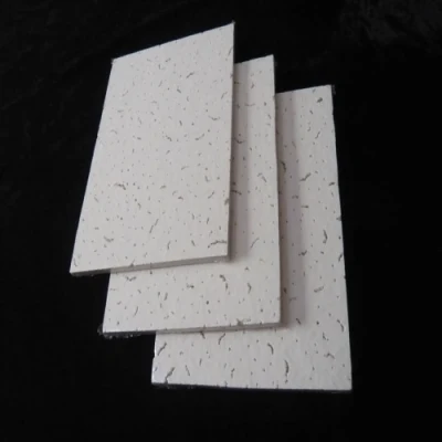 Deckenplatte aus Mineralfaser mit geringer Dichte (JH